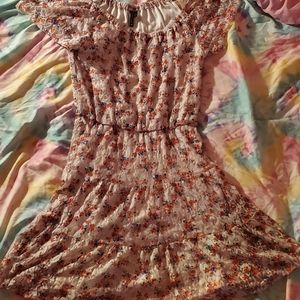 Lacey floral dress, sz s